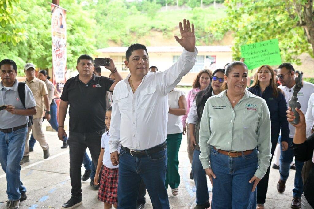 1 RICARDO